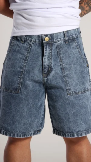 Bermuda mom Shanghai