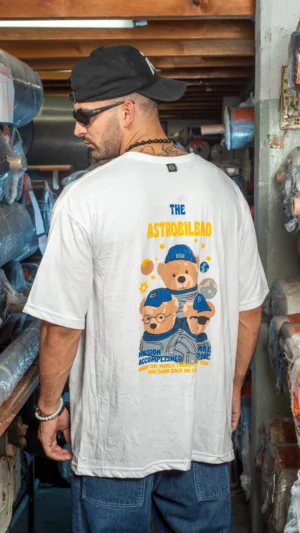 Remera Over Astro Bilbao