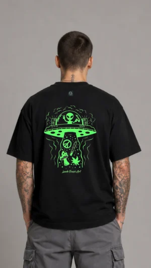REMERA OVER OVNI