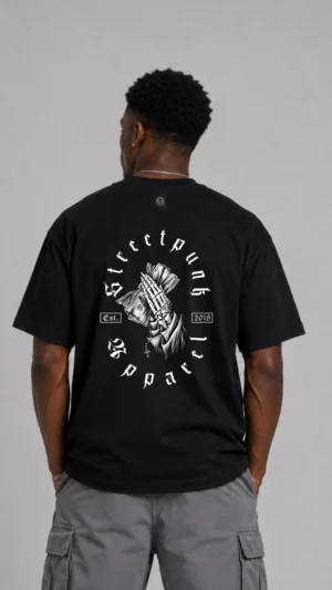 REMERA OVER STREET PUNK